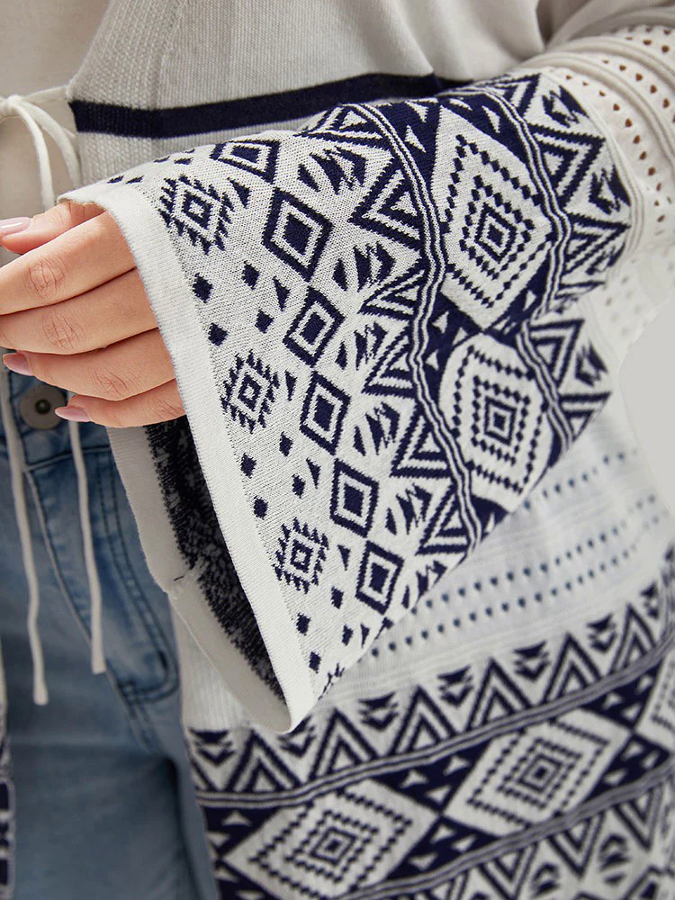 Bandana Print Geo Eyelet Ties Front Cardigan Bandana Print Geo Eyelet Ties Front Cardigan