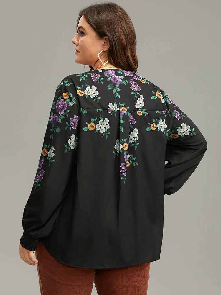 Floral Print Shirred Curved Hem Blouse Floral Print Shirred Curved Hem Blouse