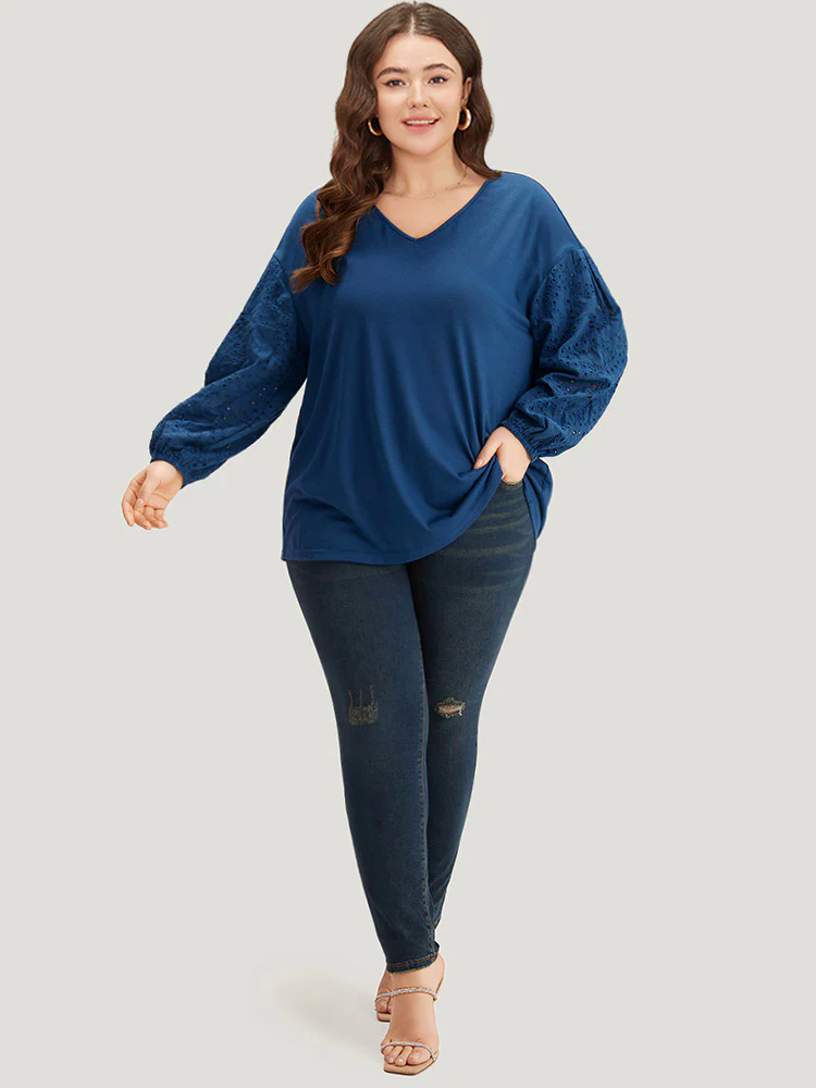 V Neck Broderie Anglaise Patchwork Lantern Sleeve T-shirt V Neck Broderie Anglaise Patchwork Lantern Sleeve T-shirt