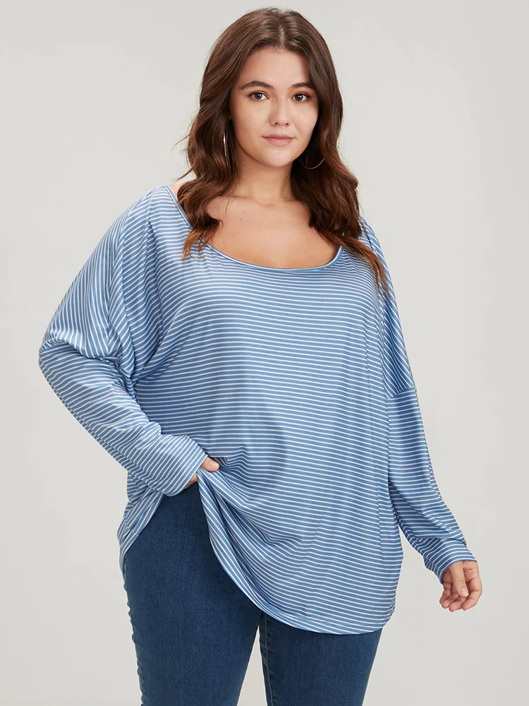 Striped Print Scoop Neck Long Tee Striped Print Scoop Neck Long Tee