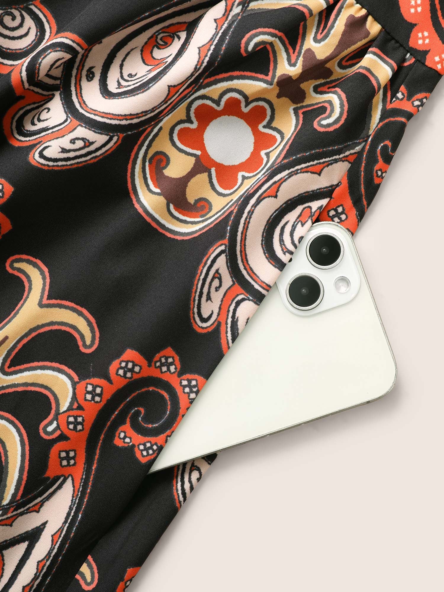 Bandana Print Lantern Sleeve Maxi Dress Bandana Print Lantern Sleeve Maxi Dress
