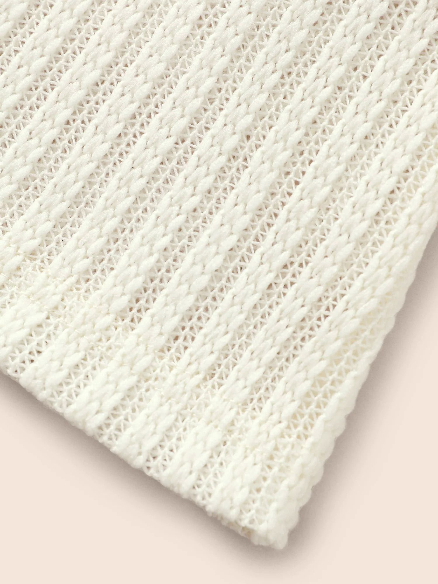 Round Neck Pointelle Knit T-shirt Round Neck Pointelle Knit T-shirt