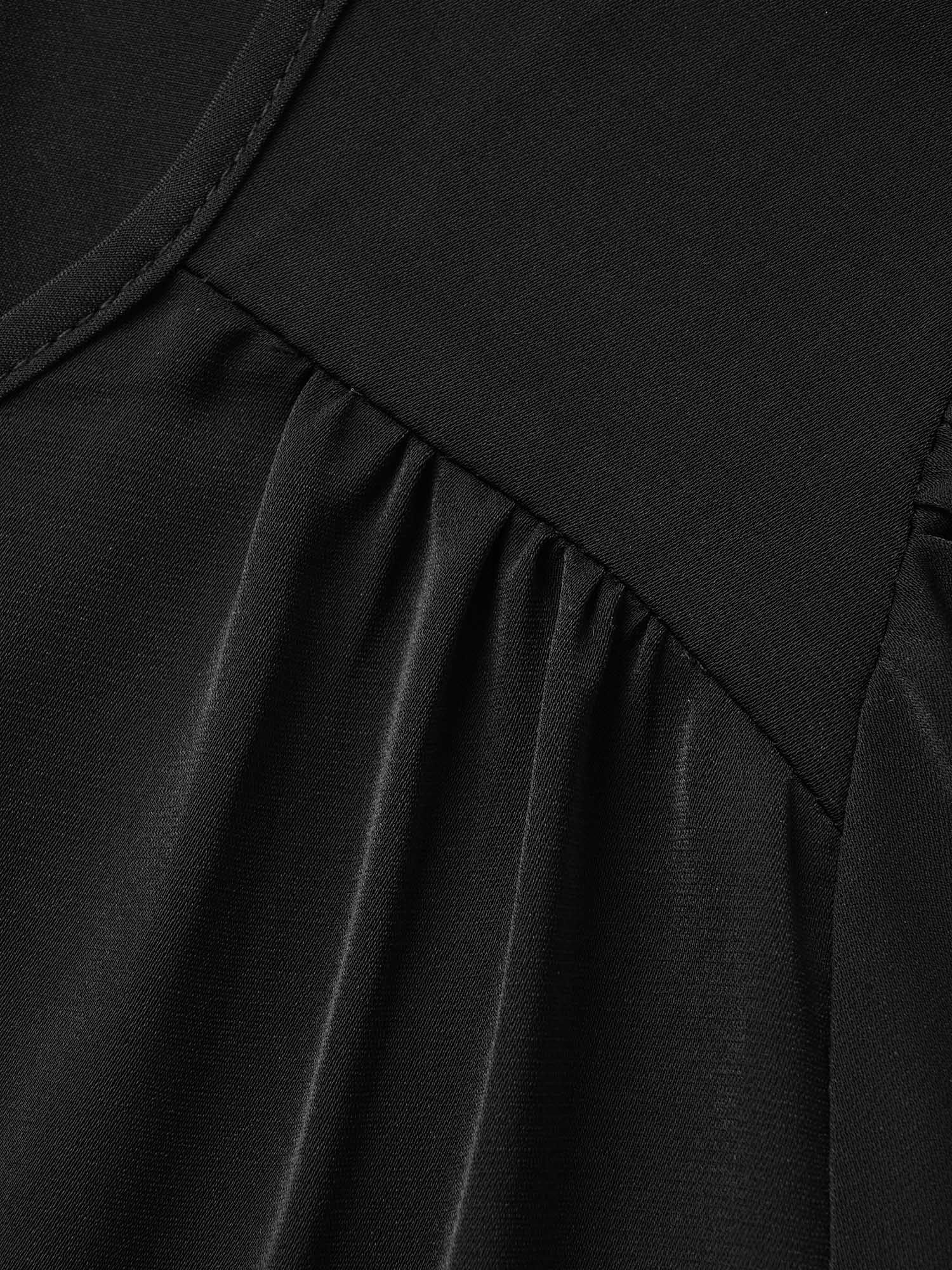 Anti-Wrinkle Plain Metal Detail Keyhole Neck Blouse Anti-Wrinkle Plain Metal Detail Keyhole Neck Blouse
