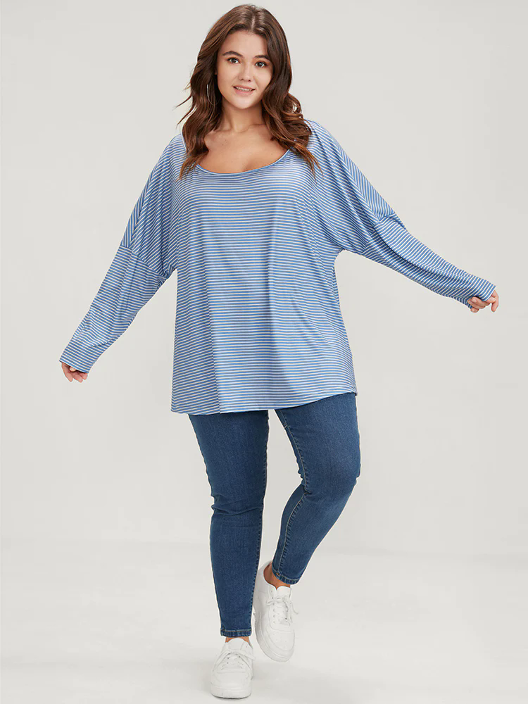 Striped Print Scoop Neck Long Tee Striped Print Scoop Neck Long Tee