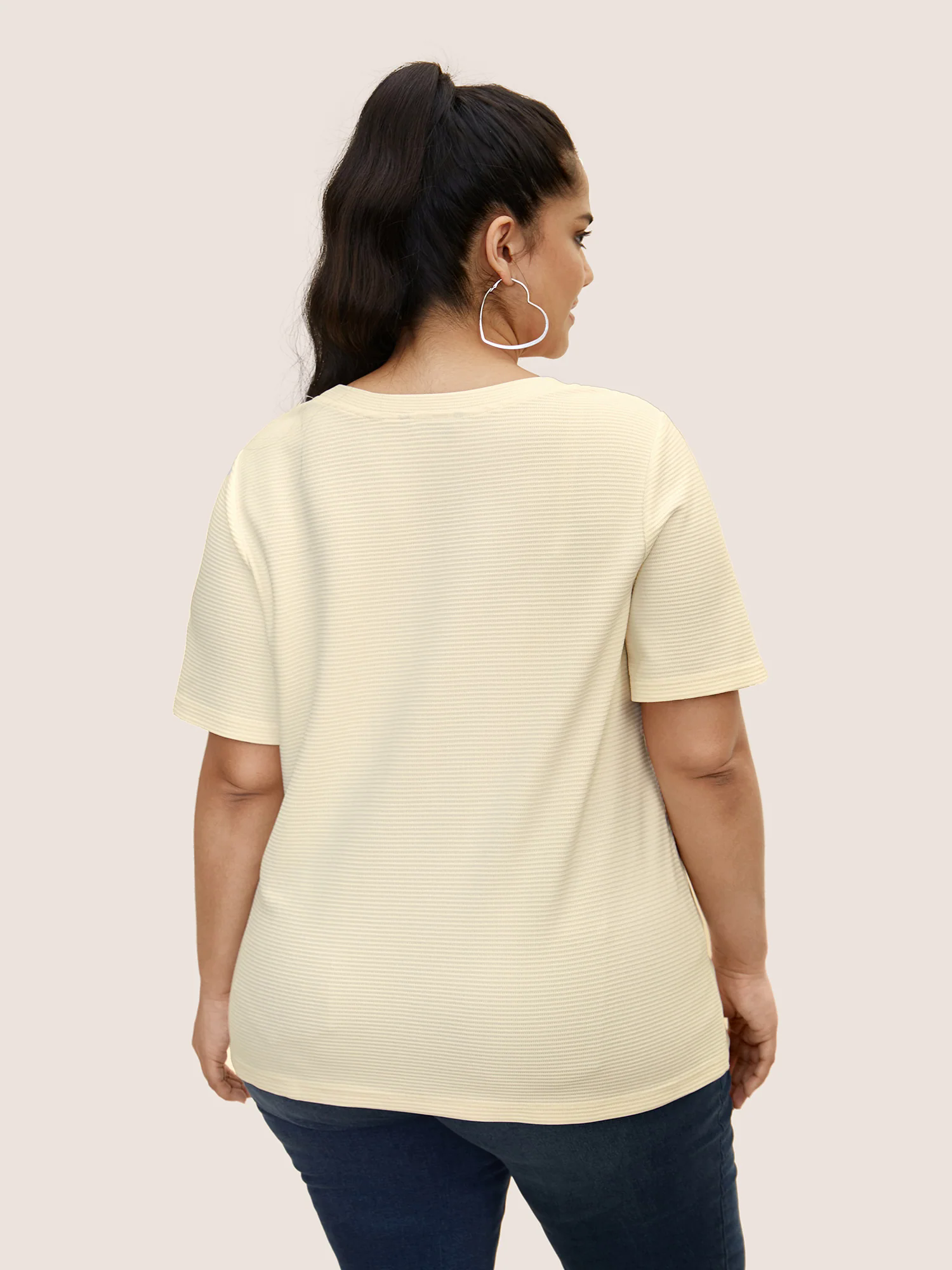 Solid Waffle Knit Patched Pocket T-shirt Solid Waffle Knit Patched Pocket T-shirt