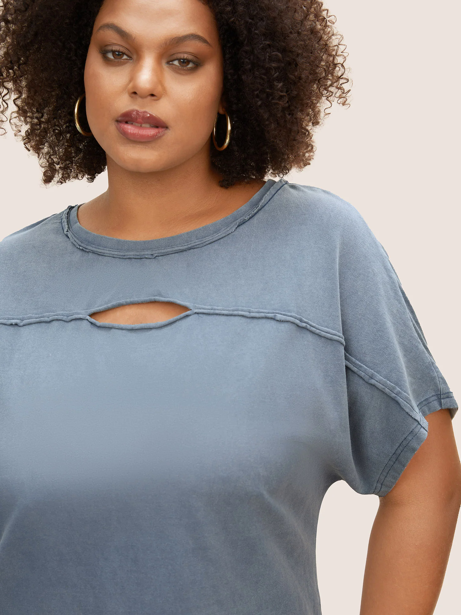 Vintage Cut Out Roll Hem Batwing Sleeve T-shirt Vintage Cut Out Roll Hem Batwing Sleeve T-shirt