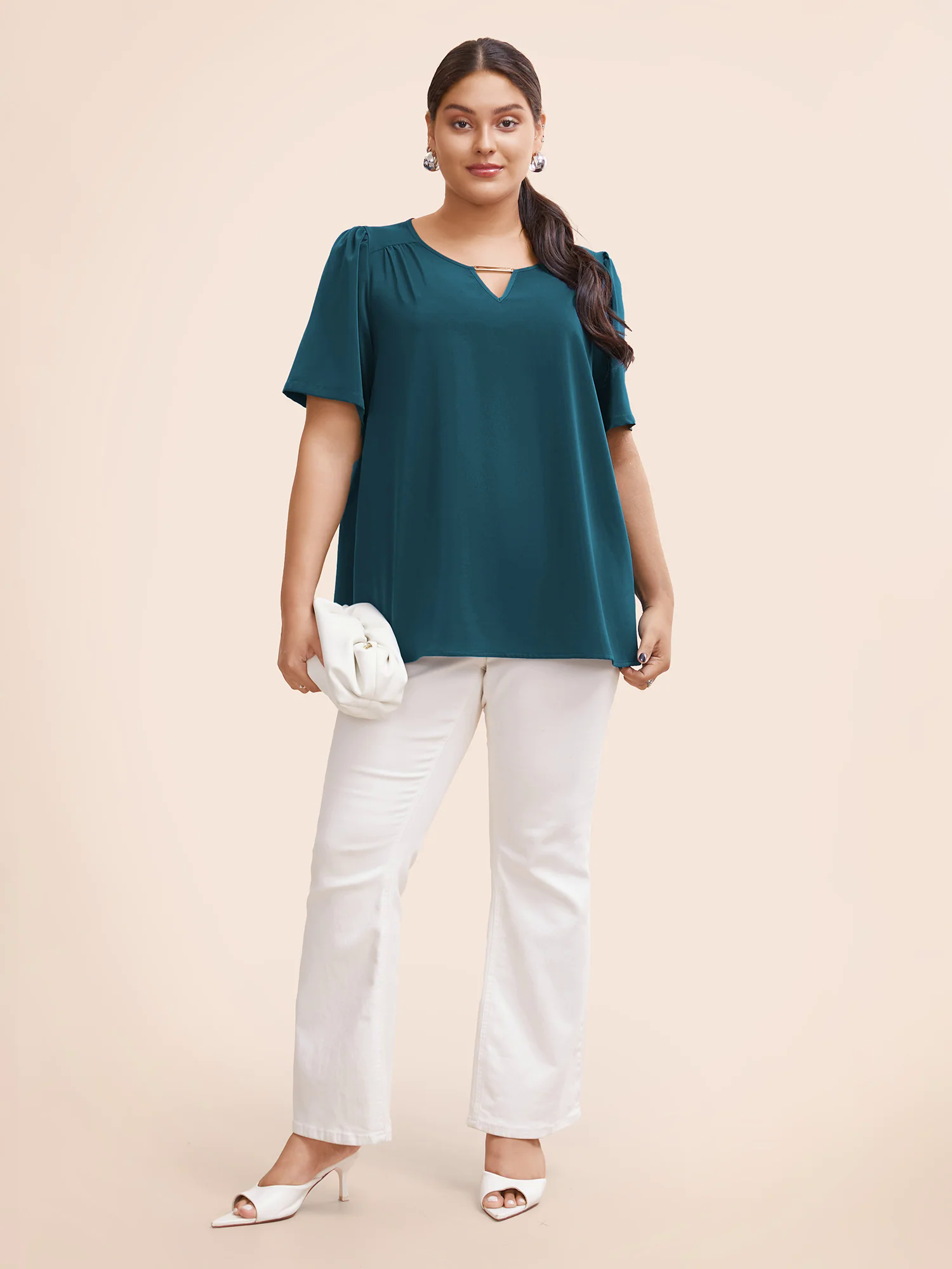 Anti-Wrinkle Plain Metal Detail Keyhole Neck Blouse Anti-Wrinkle Plain Metal Detail Keyhole Neck Blouse